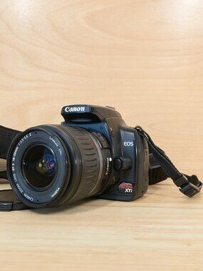 Canon EOS Rebel XTi 400D 10.1MP DSLR Camera with EF-S 18-55mm II Lens